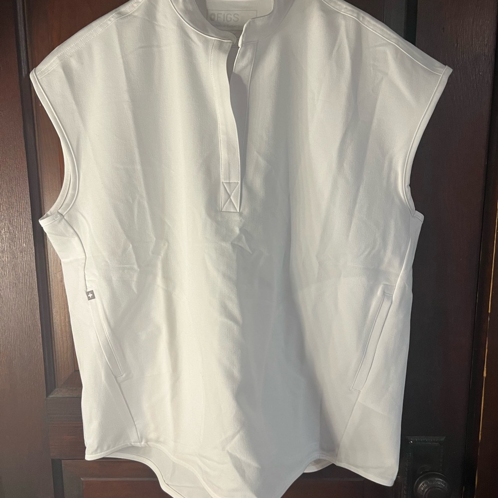 Figs Optic White Oversized Rafaela Scrub Top